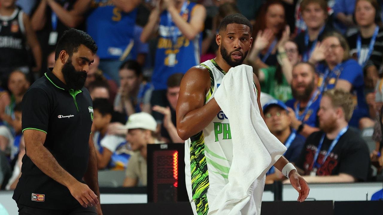 NBL round 13: Phoenix’s Gary Browne ejected for striking Aron Baynes