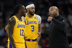 Top 10 betting favorites to replace Darvin Ham as LeBron James' Lakers head coach