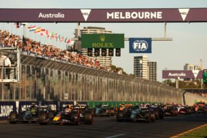 Is F1 considering mid-week races?