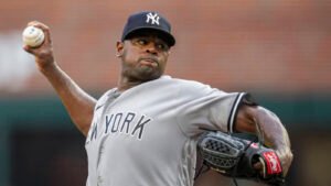 With latest signings, Mets seek to revive careers of ex-Yankees
