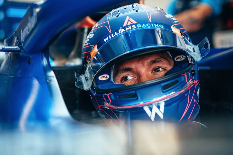 Albon is ours, says Vowles