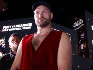 Carl Froch Not Convinced Fury Will Ready in Time For New Date With Usyk