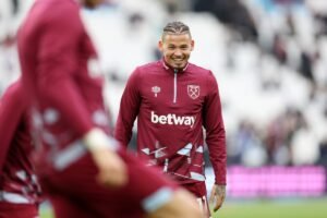 Phillips transfer to West Ham in the balance, says Jacobs