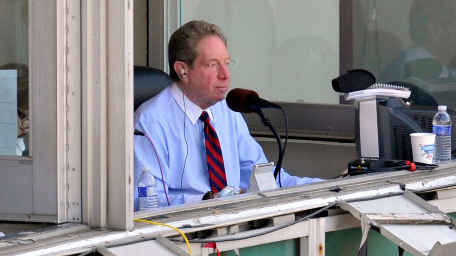 Yankees announcer to address future amid retirement rumors